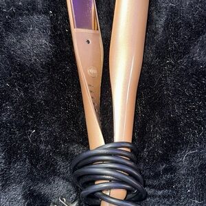 Gold Hair curling iron